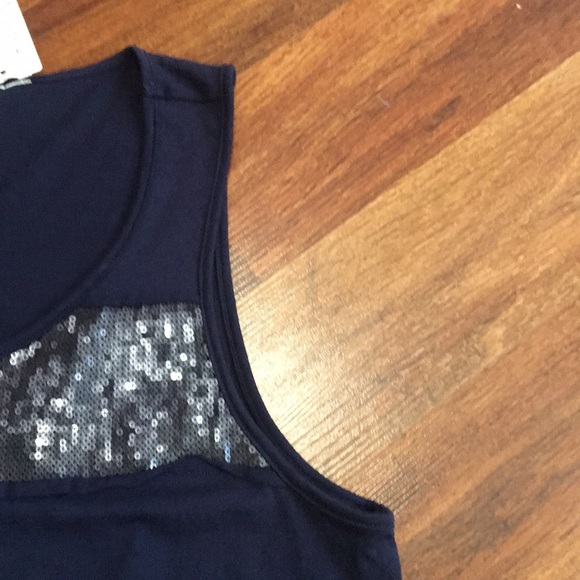 Chico's blue-sequence tank top 👚👚👠🕶👖 - Picture 4 of 7